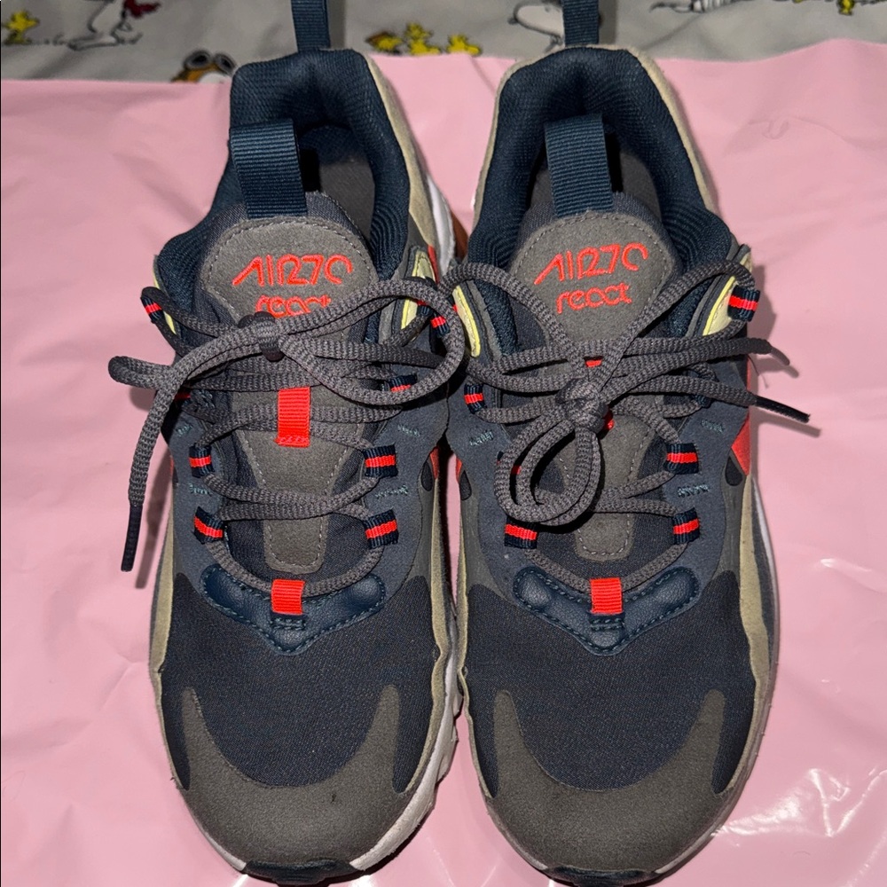 Nike Air Max 270 React Dark Gray and Red Sneakers